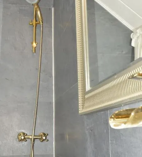 Ruettenscheid Dachgeschosswohnung *