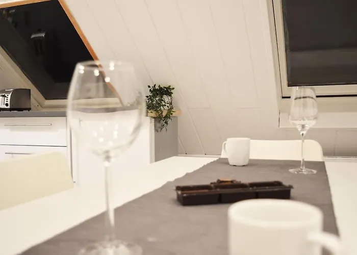 Ruettenscheid Dachgeschosswohnung Apartament Essen